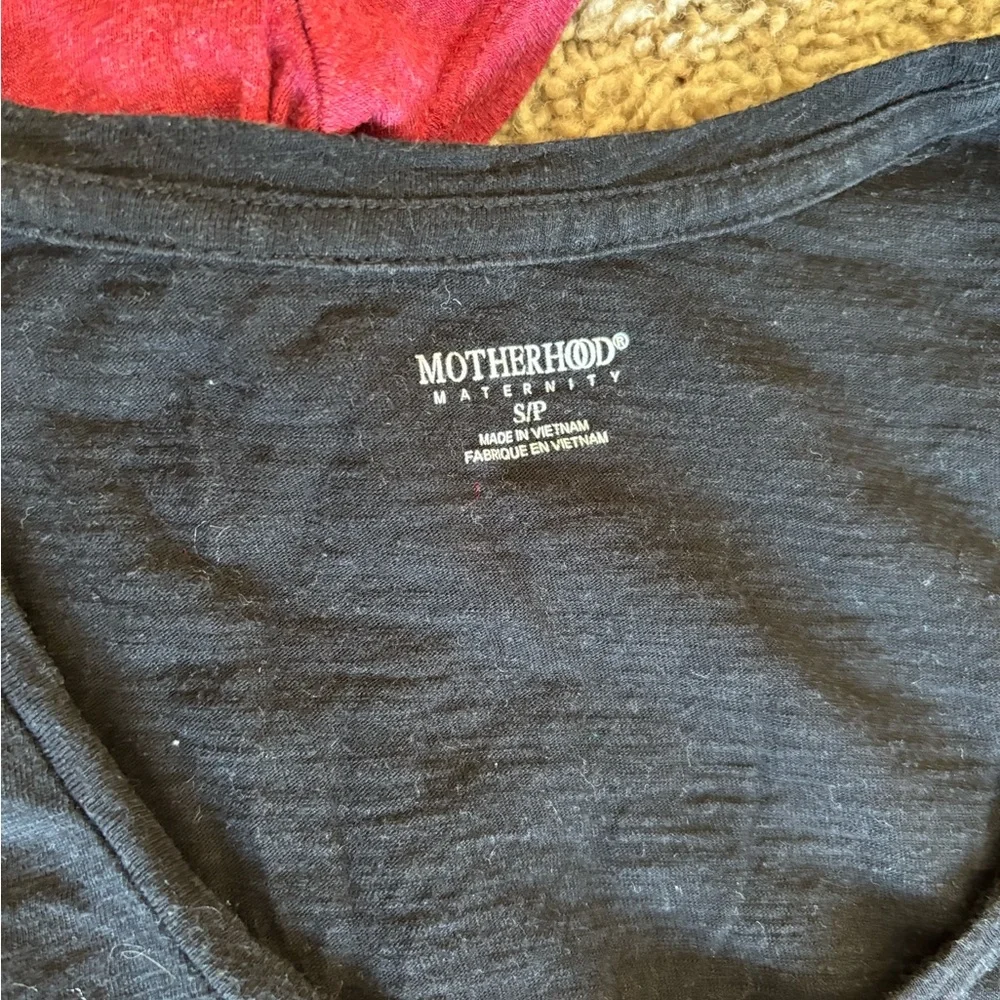 Bundle of 3 Maternity Short Sleeve Tops - Picture 4 of 4